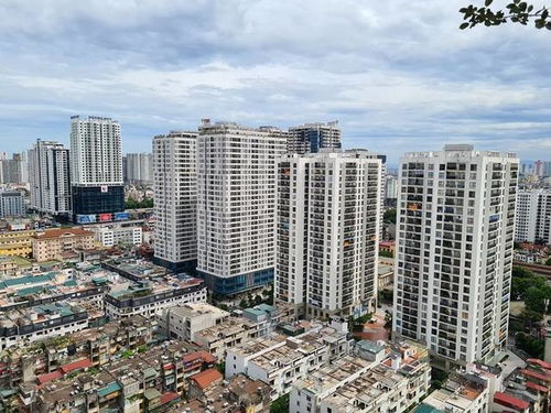 受疫情影响,一系列房产售楼中心关闭